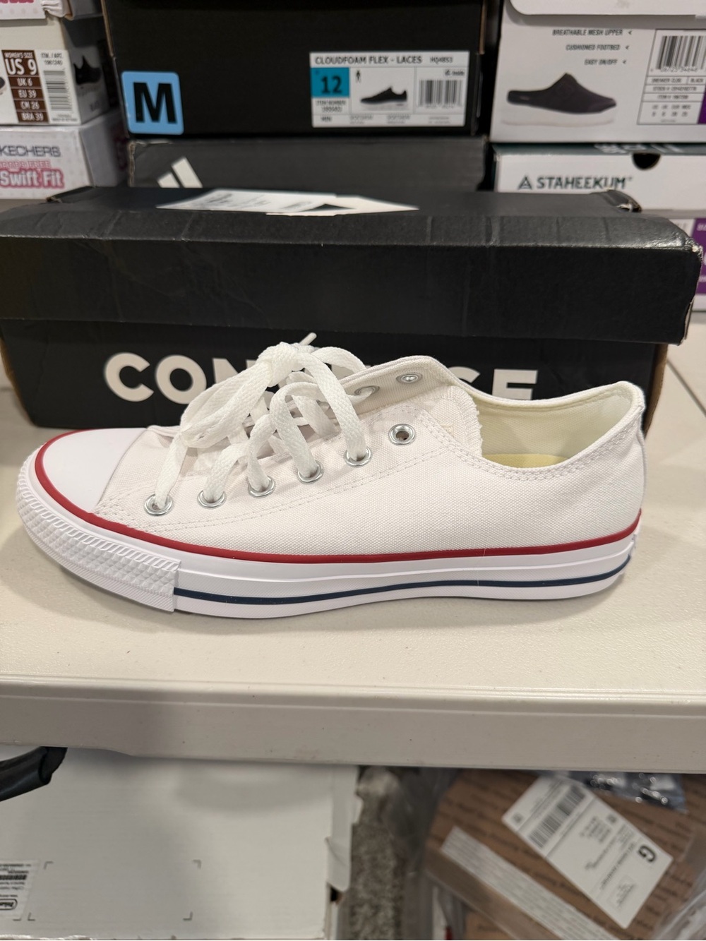 Converse Women’s All Star OX Lace Up Sneakers White Red Size 8 M US